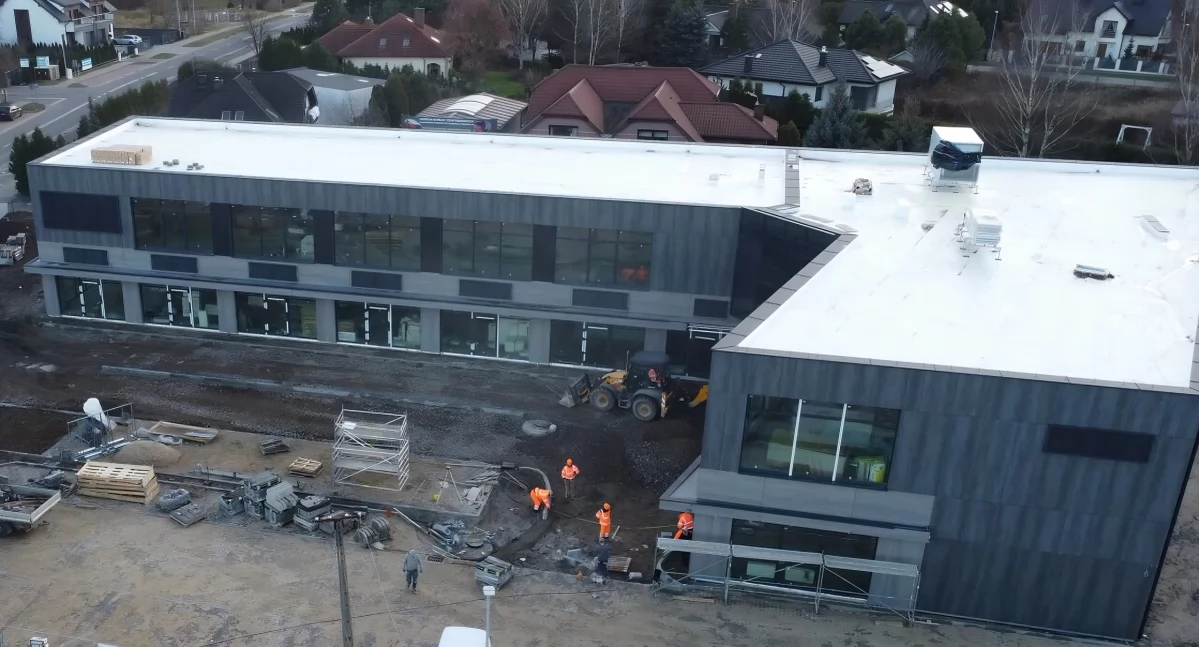Nowy park handlowy w Toruniu powstaje w ekspresowym tempie. Poznaliśmy kolejnych najemców