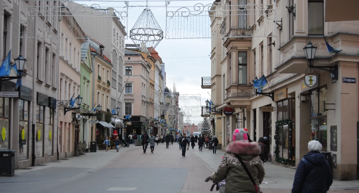 Nowy punkt w samym centrum Torunia. Sieciówka zastąpiła lumpeks