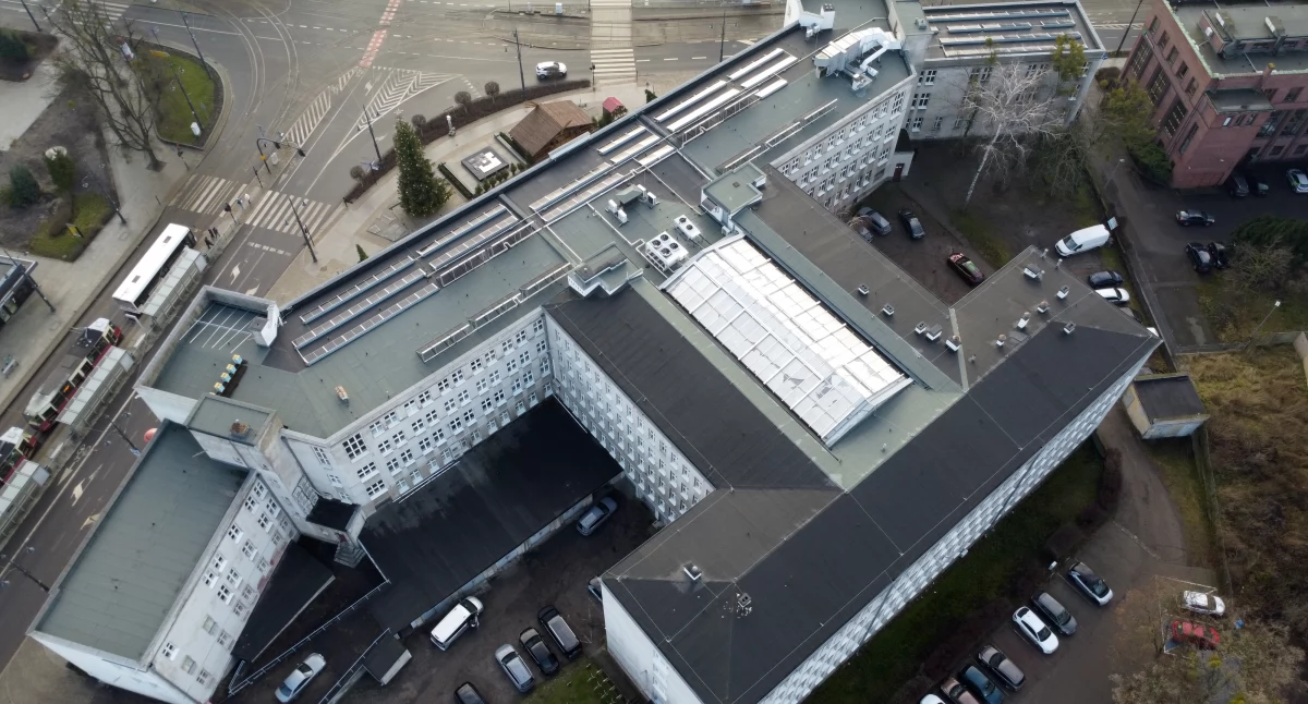 Zabytkowy gmach w centrum Torunia zostanie rozbudowany. Powstaną dwa nowe skrzydła
