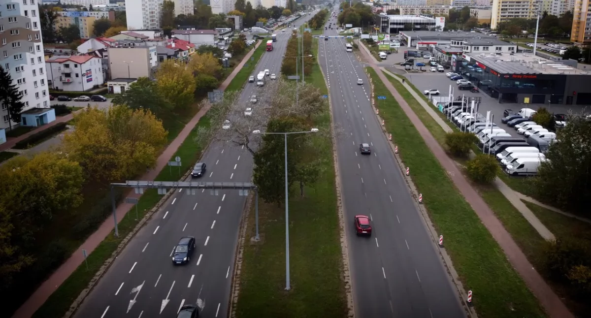 Uwaga! Na ruchliwym skrzyżowaniu w Toruniu będą odtwarzane pętle indukcyjne