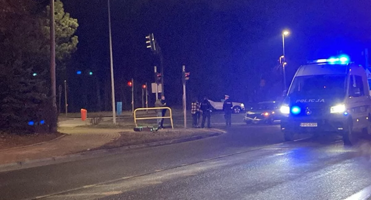 Wypadek na ruchliwym skrzyżowaniu w Toruniu. Senior popełnił błąd