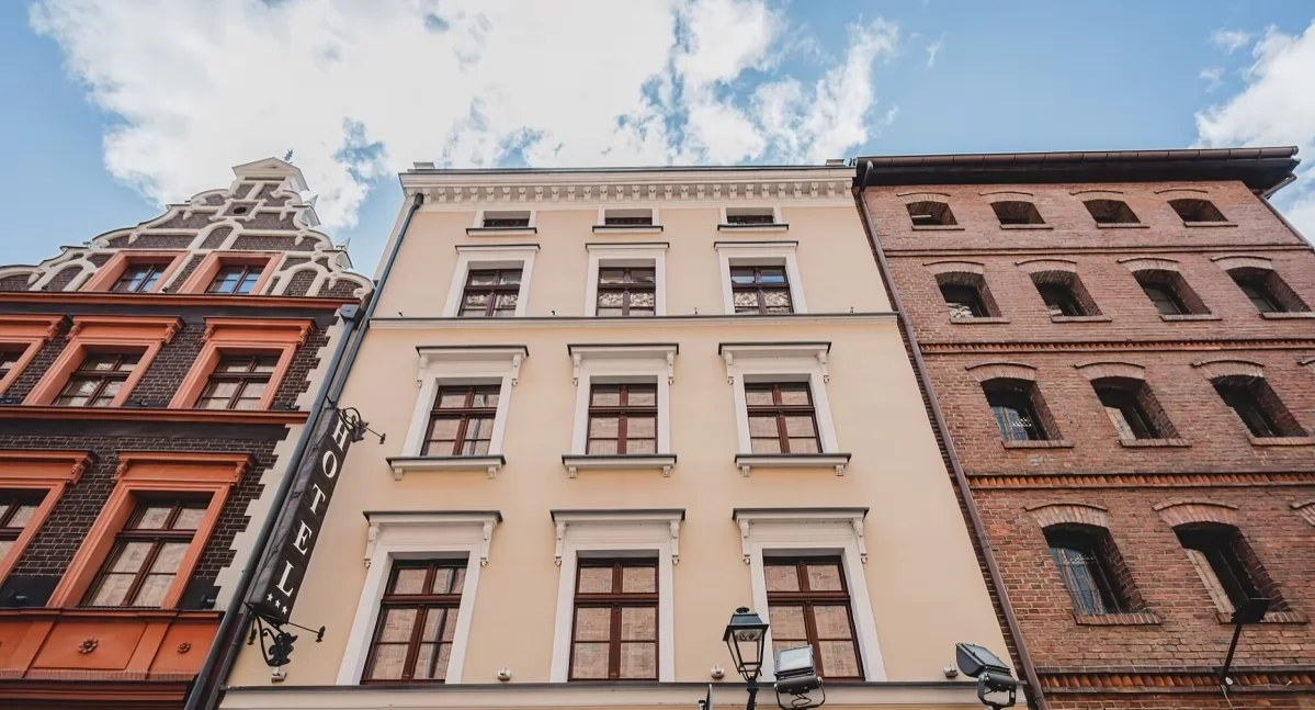 W hotelu w Toruniu powstała mini galeria sztuki. Na otwarcie impreza z DJ-em