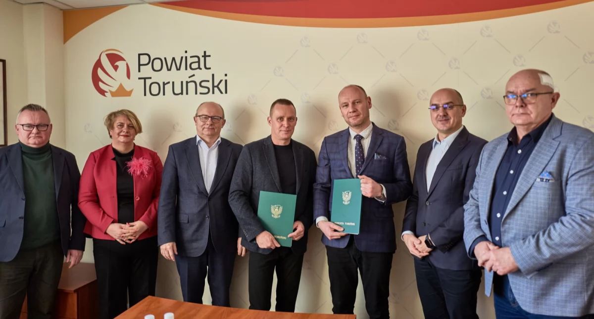 Magazyn Powiatu Toruńskiego. Jest umowa na remont drogi Czernikowo – Bobrowniki – Włocławek