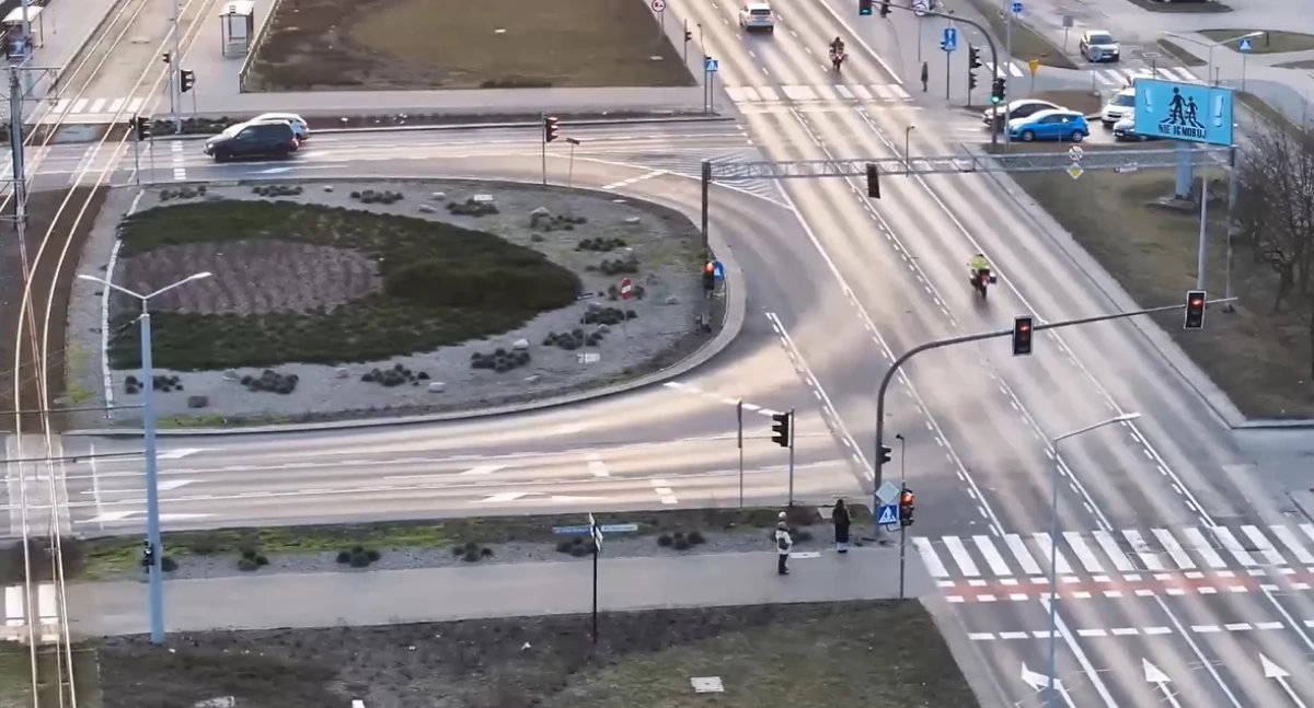 Wielki brat obserwował najniebezpieczniejszą ulicę w Toruniu. Kierowcy byli zaskoczeni