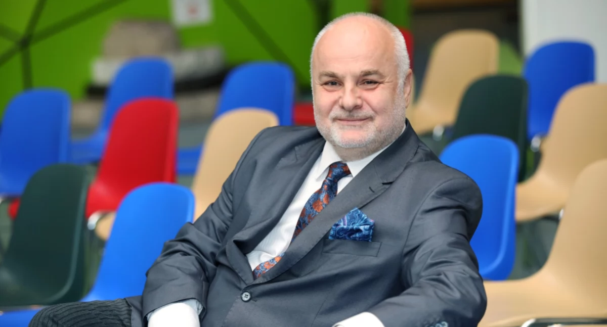 Ceniony w Toruniu profesor wydał książkę. Opowiada o prawdziwej medycynie