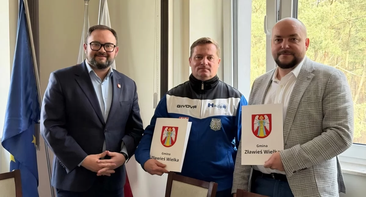 Magazyn Gminy Zławieś Wielka. Kluby sportowe mają nowego sponsora