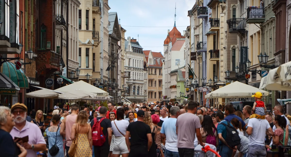 Toruń znowu przyciąga turystów. Padł rekord frekwencji