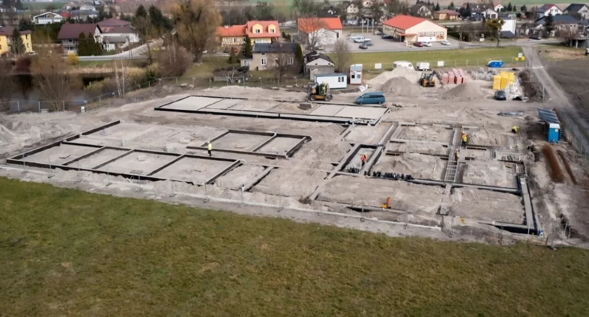 Rośnie nowy kompleks pod Toruniem za prawie 11 mln zł. Powstaje w centrum miejscowości
