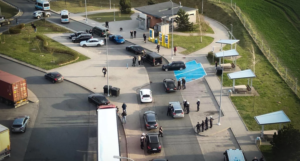 Nie będzie ustawki przy autostradzie A1. Kibice toruńskiego klubu przeszli kontrolę