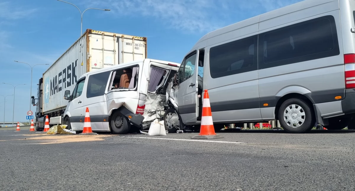 Duży wypadek na autostradzie A1. Trwa akcja ratunkowa