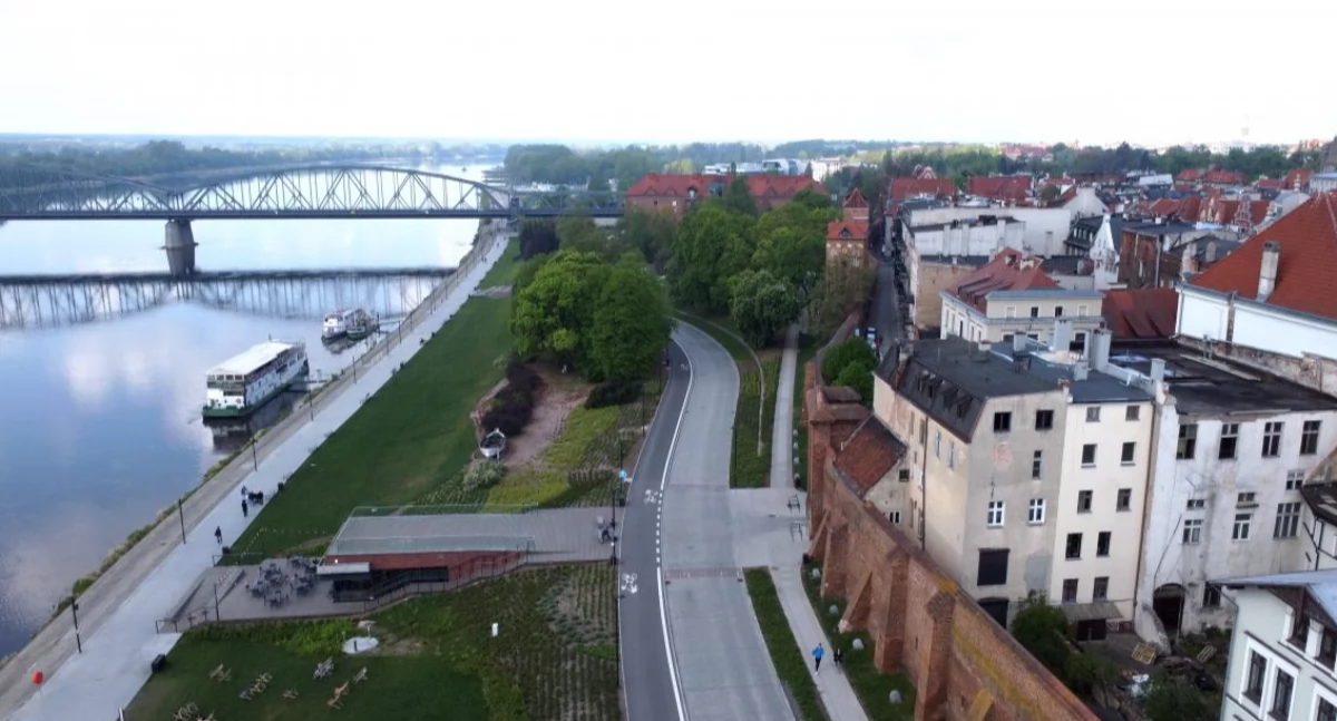 Bulwar w Toruniu zostanie zamknięty dla kierowców. Strefa będzie krótsza niż do tej pory
