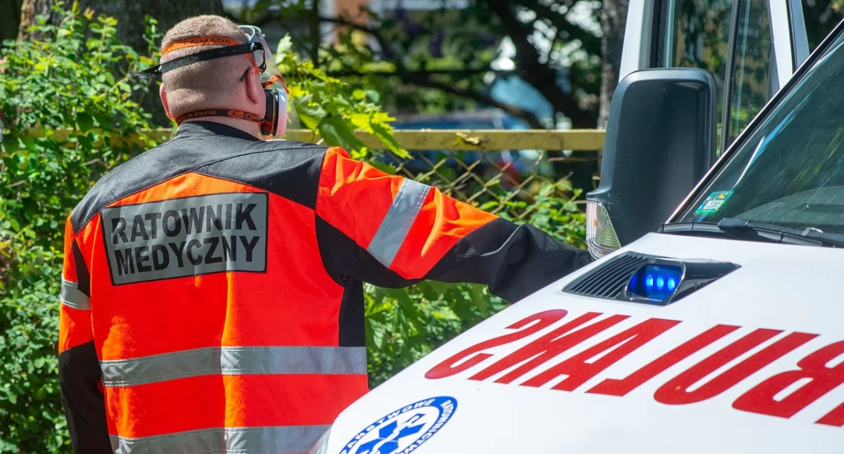 Atak na ratowników medycznych w Toruniu. 60-latek był pijany