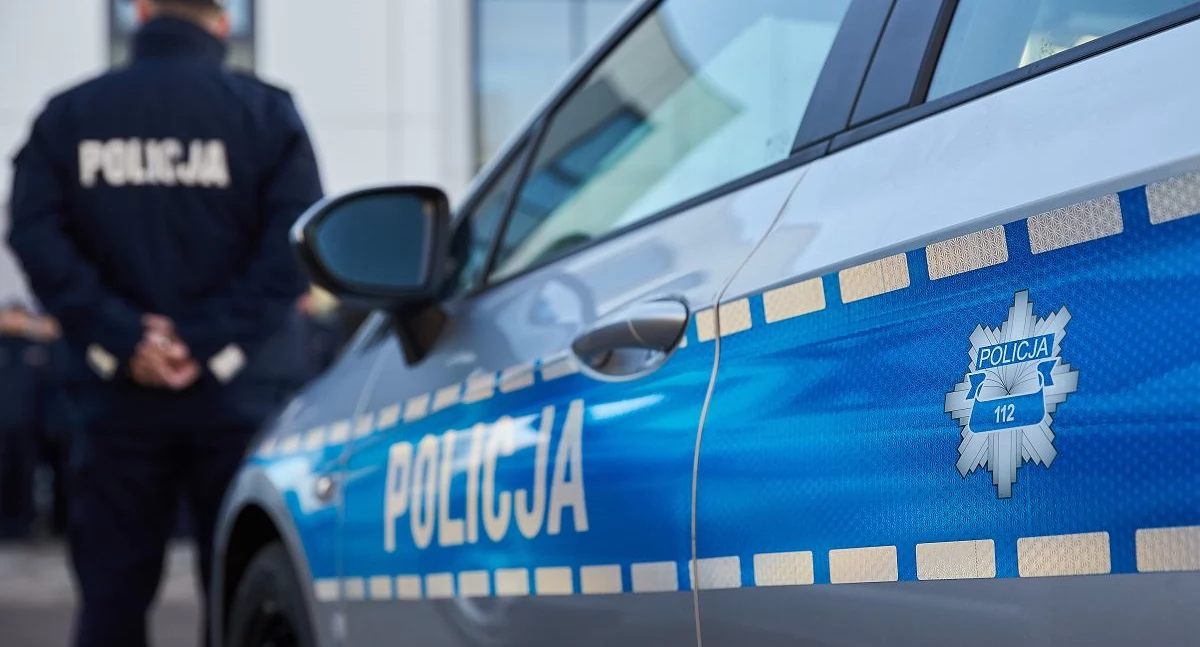 Atak na przystanku w Toruniu. Kompletnie pijany mężczyzna groził śmiercią