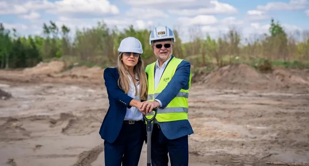 W Toruniu powstanie nowy salon Mercedesa. Budowa właśnie wystartowała