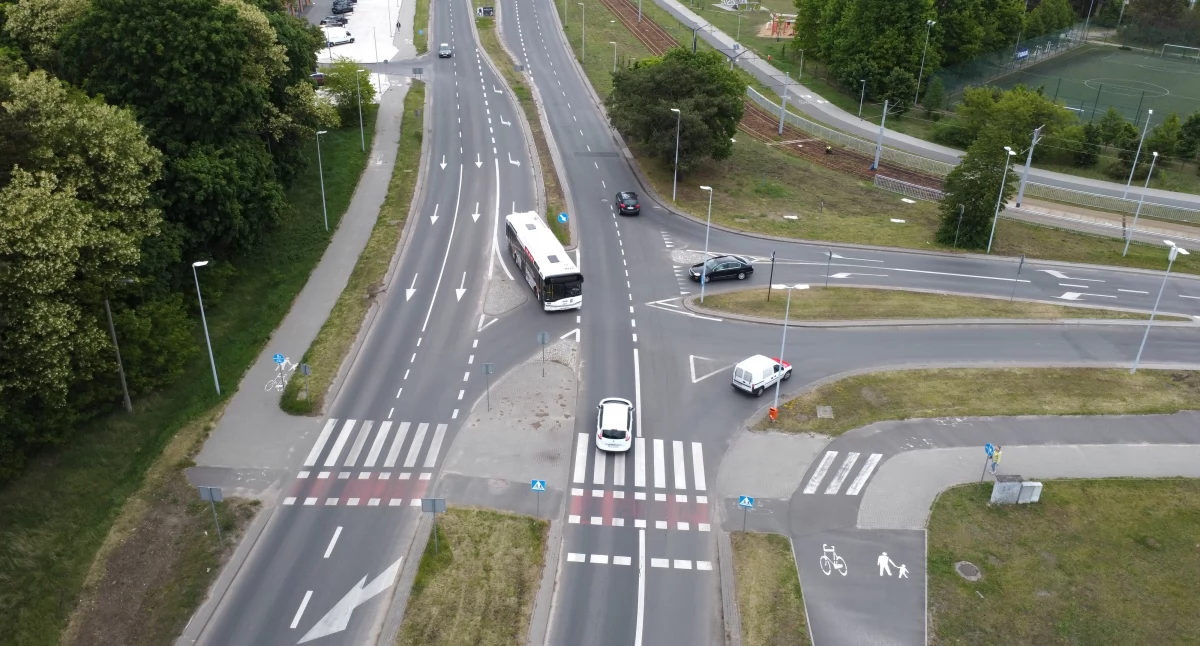 „Dziwne” skrzyżowanie w Toruniu zostanie przebudowane na rondo. Ruszył przetarg