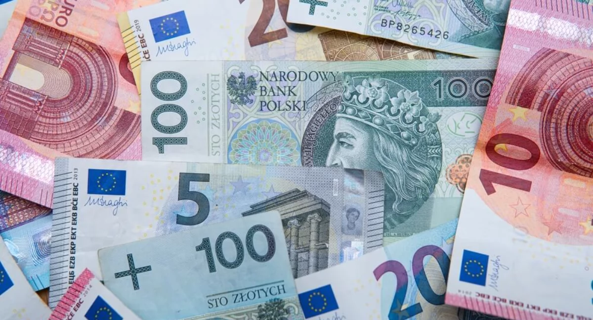 Kredyty indeksowane do euro bądź dolara amerykańskiego - czy można unieważnić umowę? 