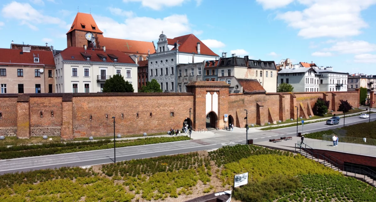 Zmiany na Bulwarze w Toruniu. Pojawią się „kropki systemowe” 