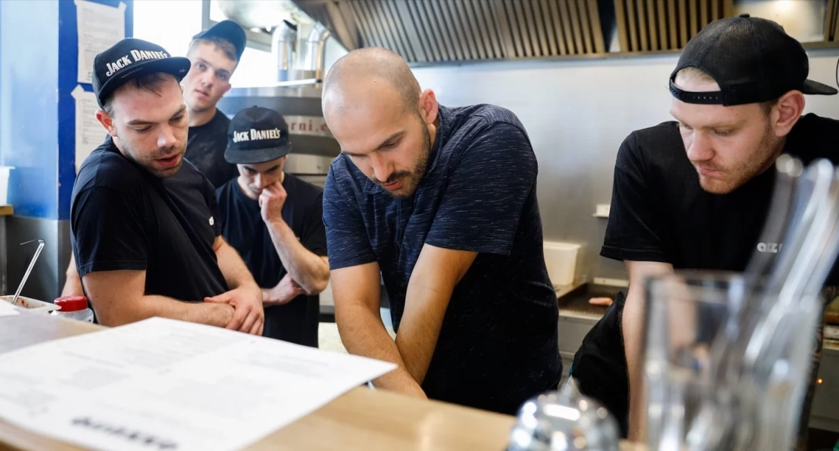 Popularna pizzeria w Toruniu zamyka swój punkt. Będzie otwarty tylko do końca tygodnia