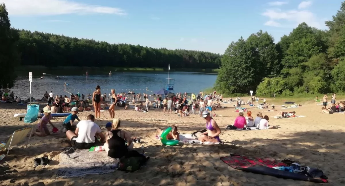 Magazyn Gminy Lubicz. Dwa miesiące letniej zabawy nad popularnym kąpieliskiem