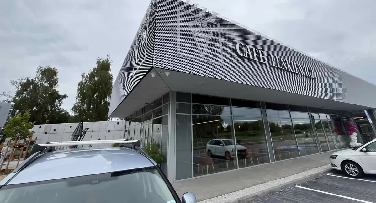 Nowa kawiarnia Cafe Lenkiewicz w Toruniu jest już gotowa. Znamy datę otwarcia