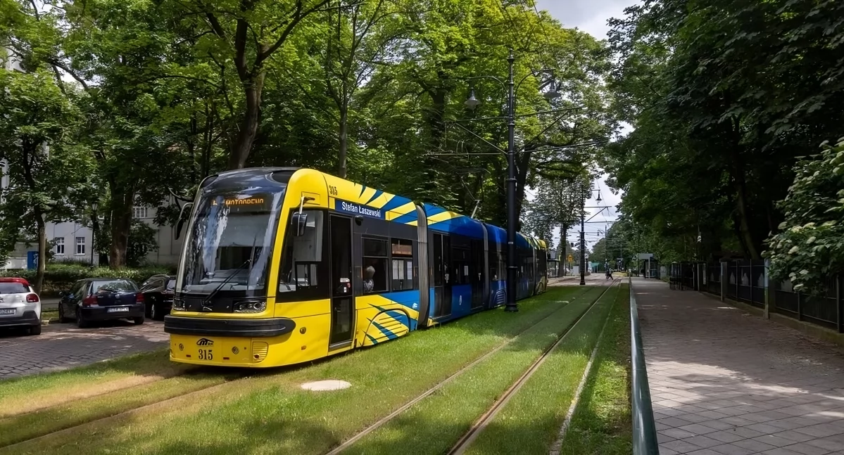 Ruszył wielki remont w centrum Torunia. MZK uruchomił nową linię tramwajową