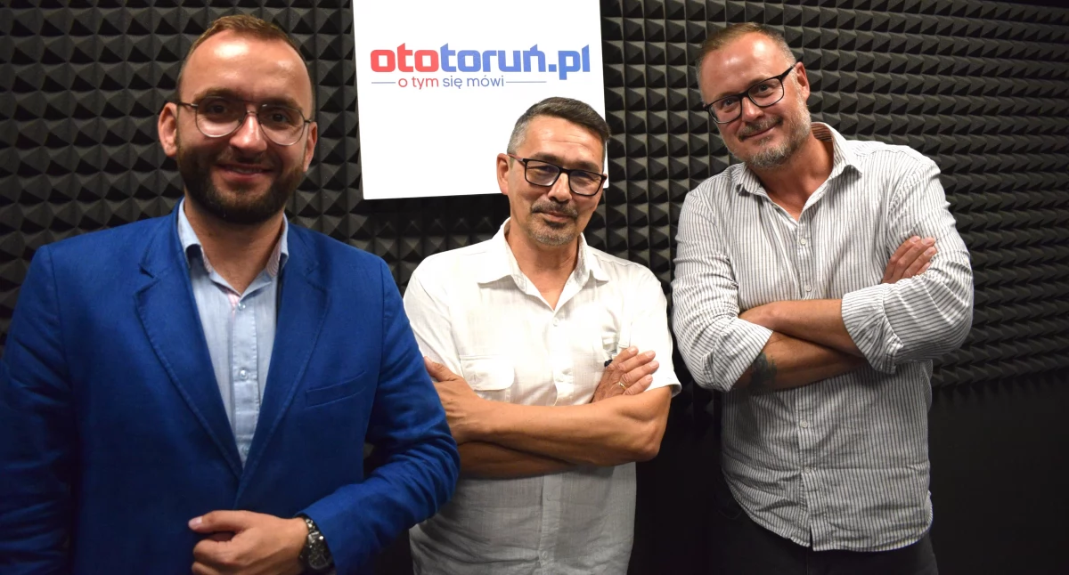 Pytania o Toruń - jak rozwiązać problem snajpera z centrum?