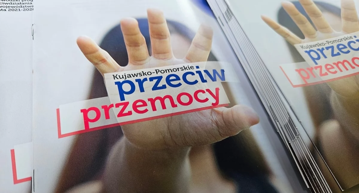 W Toruniu działa niebieska linia - telefon zaufania dla dotkniętych przemocą