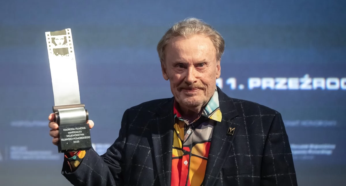 Daniel Olbrychski otrzymał nagrodę od marszałka województwa