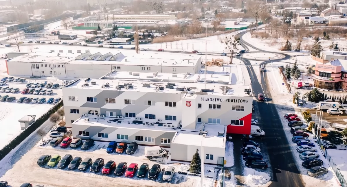 Główne wejście do Starostwa Powiatowego w Toruniu zostanie wyłączone