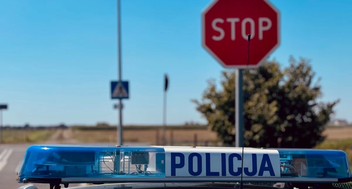  Na trasie Toruń - Bydgoszcz ustawiono znak STOP. Mogą tworzyć się korki