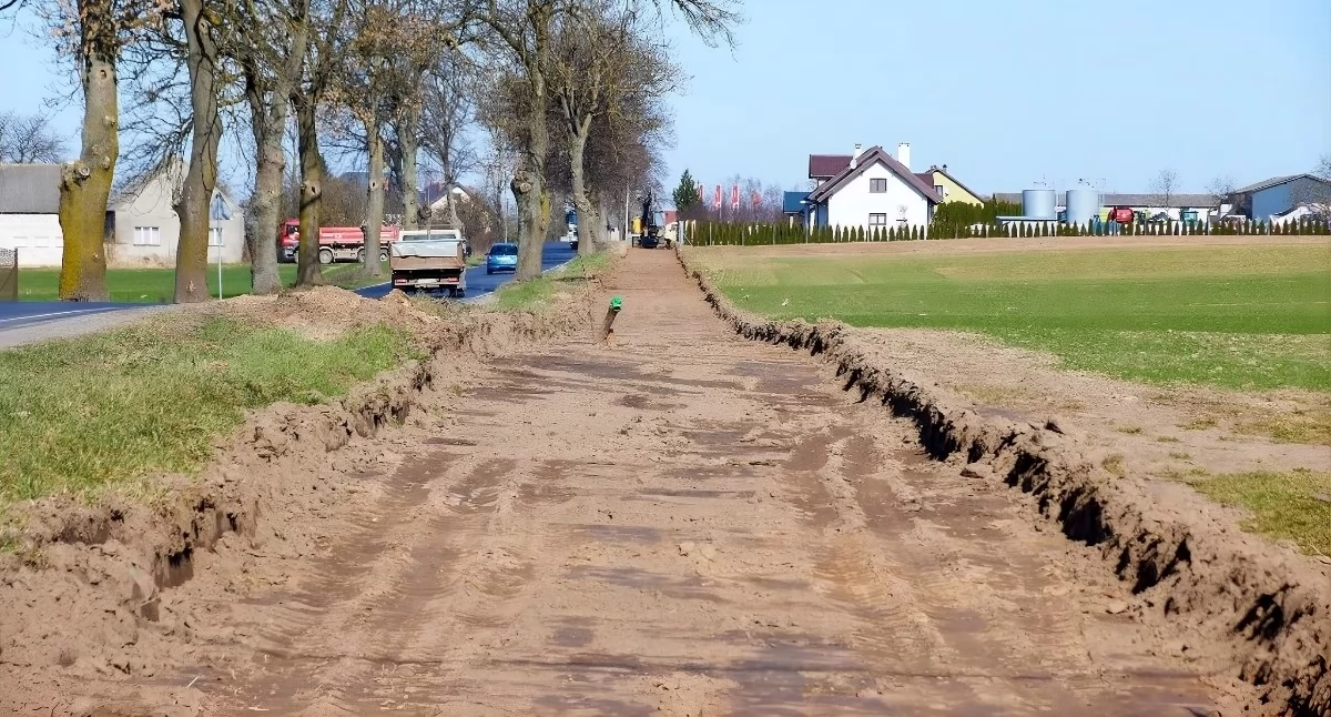 Nowa ścieżka rowerowa pod Toruniem będzie mieć 14 km. Przejdzie przez 5 miejscowości