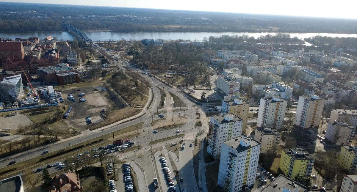 Znad Afryki napływa nietypowe zjawisko. Może dotrzeć także do Torunia