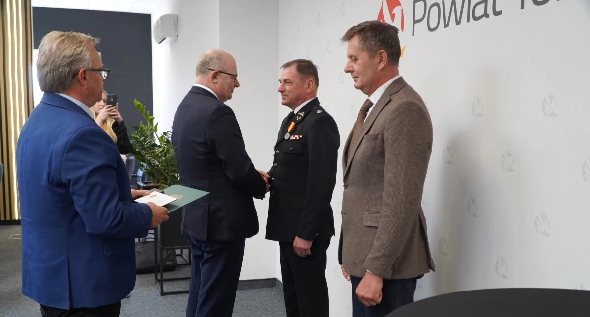 Magazyn Powiatu Toruńskiego. Wręczono Odznaki Honorowe za zasługi dla powiatu