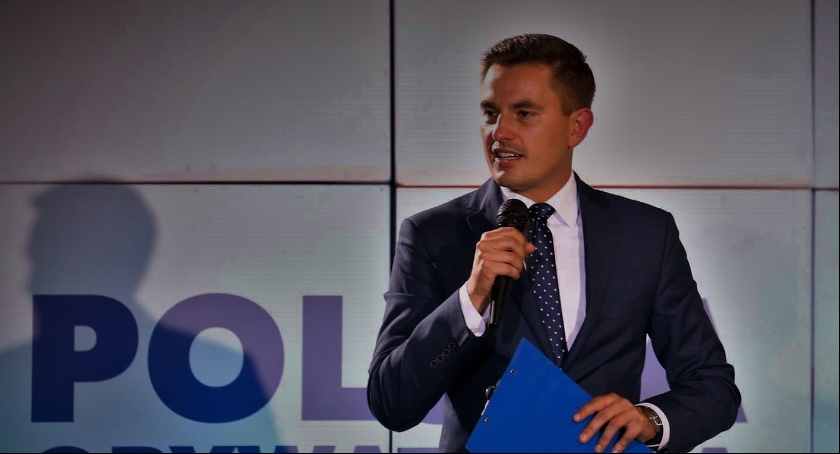 Poseł z  pierwszej linii frontu. Arkadiusz Myrcha w rozmowie z Oto Toruń