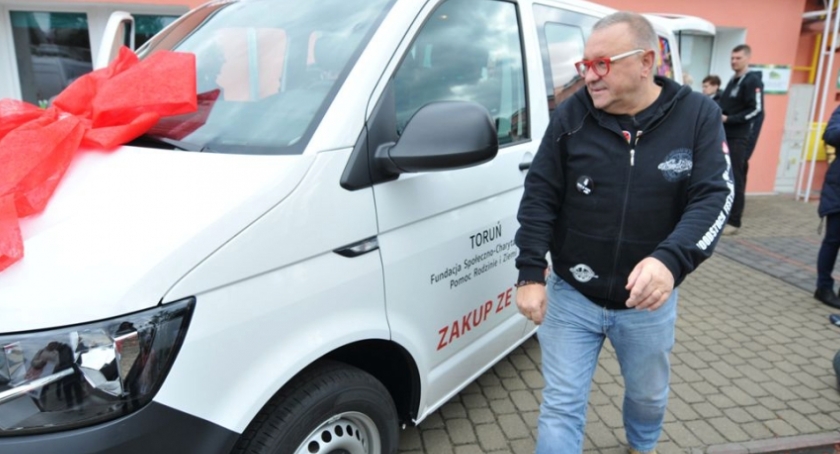 Jurek Owsiak przyjechał do Torunia z prezentem! [FOTO]