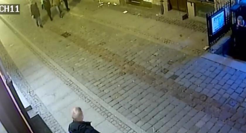 Pub Kredens szuka sprawców dewastacji. Pomożecie? Będzie nagroda! [WIDEO]