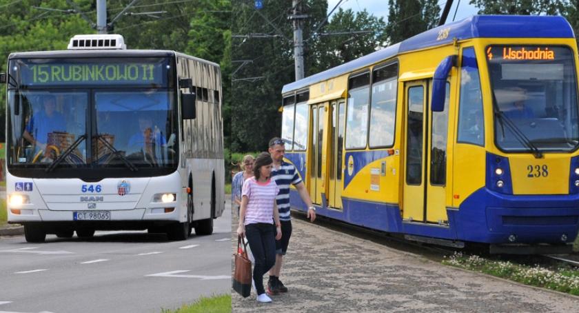 Świetne wieści! Tramwaje wracają na normalne tory dwa tygodnie wcześniej