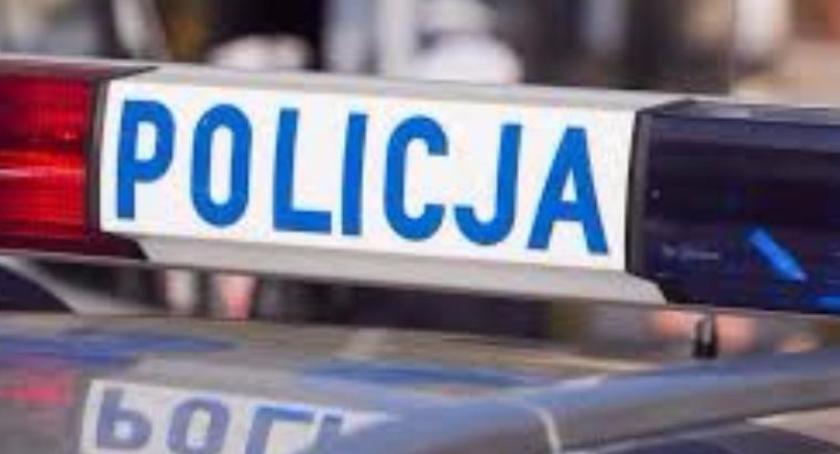 Kierowca ciężarówki usłyszał pukanie. W kontenerze byli Afgańczycy