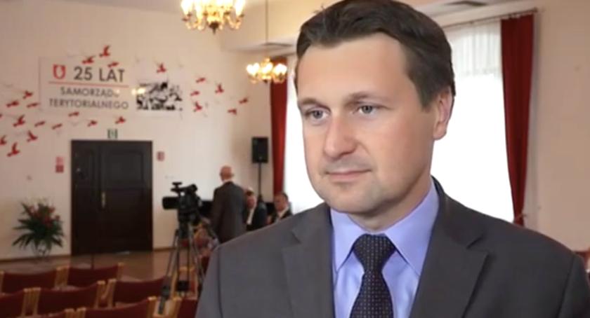 Poseł Zbonikowski miał wypadek!