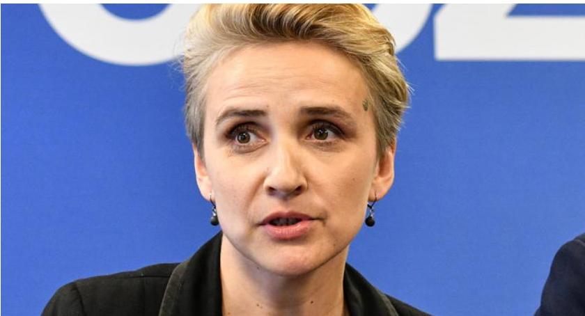 Joanna Scheuring-Wielgus apeluje do mieszkańców i udostępnia swoje biuro
