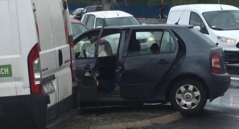 Wypadek przy wiadukcie Kościuszki. Są ranni! [FOTO]