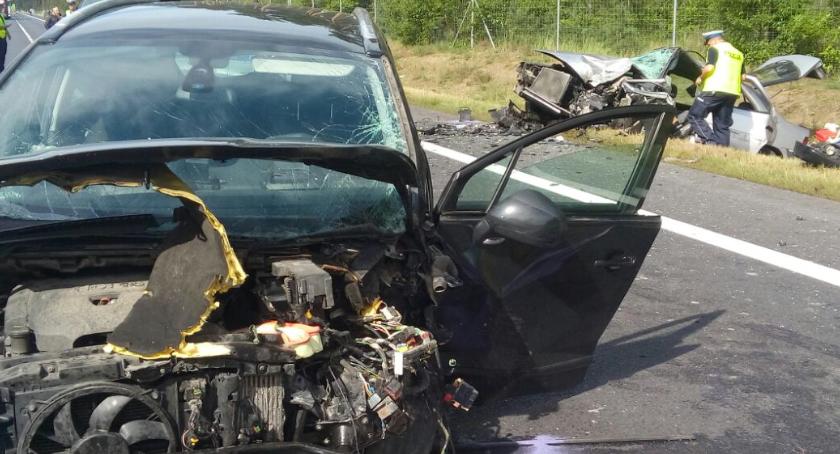 Tragiczny wypadek na S-10. 67-letnia kobieta nie żyje [FOTO]