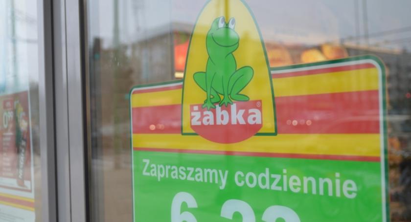 Żabka ostrzega. Ten produkt jest do zwrotu!