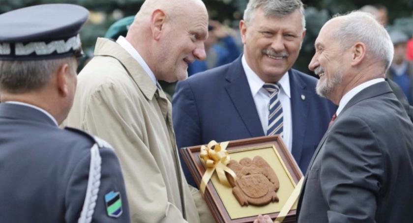 Antoni Macierewicz w Toruniu. Minister z niepokojem patrzy na Wschód