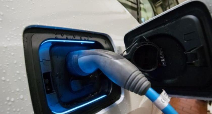Przy Copernicusie powstanie stacja ładowania pojazdów elektrycznych