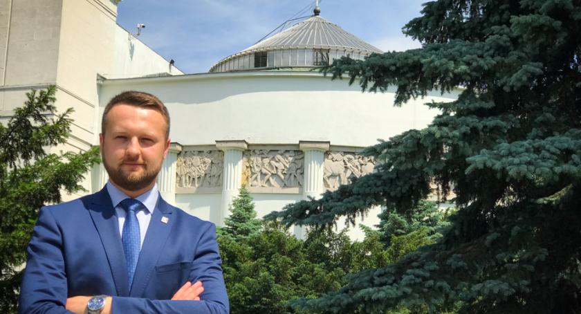 Paweł Szramka: PiS & Love [FELIETON]