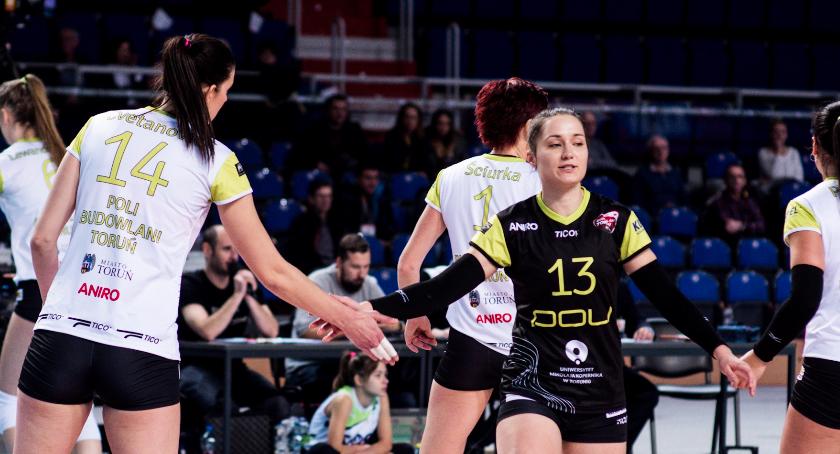 Poli Budowlani Toruń - KSZO Ostrowiec 0:3 [FOTO]