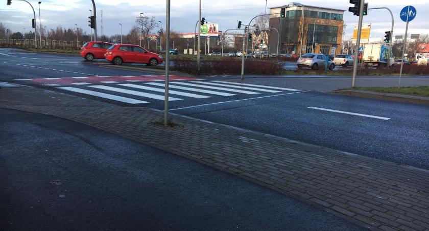Śmiertelny wypadek na Średnicówce! Nie żyje młoda kobieta [PILNE]