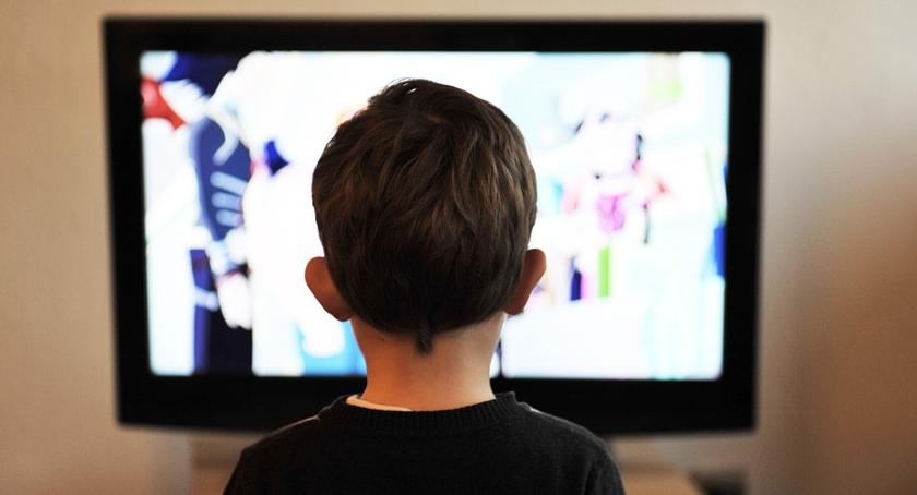 Jak zabić świąteczną nudę? Podpowiadamy, co obejrzeć w TV