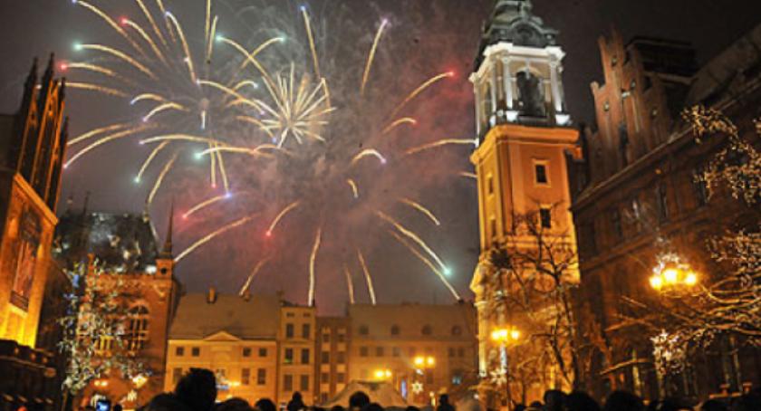 Miejski Sylwester 2017. Toruń bawi się na Rynku Staromiejskim! [SZCZEGÓŁY]